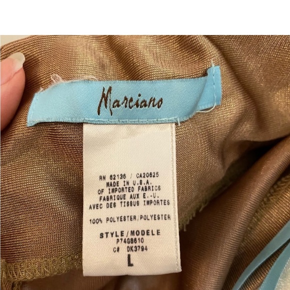 Guess by Marciano Gold Marilyn Gown with Train Size Large - Picture 3 of 7
